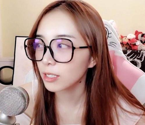 余霜吃瓜外网,揭秘网络八卦背后的真相 第2张 余霜吃瓜外网,揭秘网络八卦背后的真相 第2张